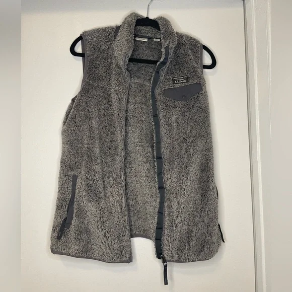 LL Bean Grey Fleece Vest - Picture 1 of 7